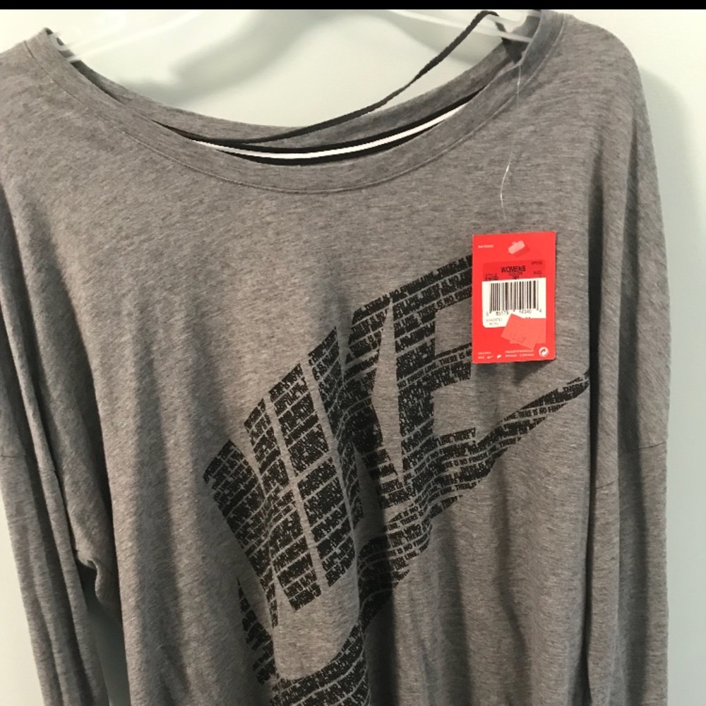 Nike long sleeve T-shirt